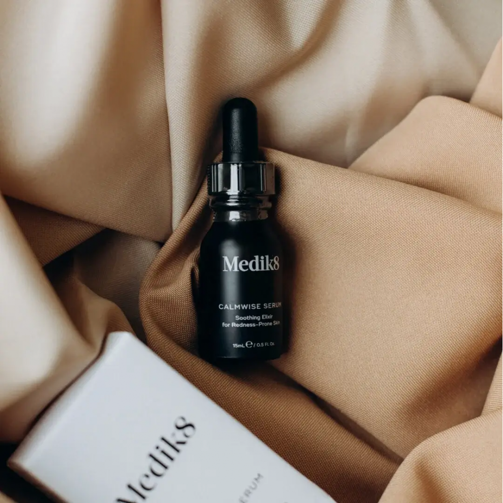 Сыворотка от покраснений и эритем - Medik8 Calmwise Serum фото 4