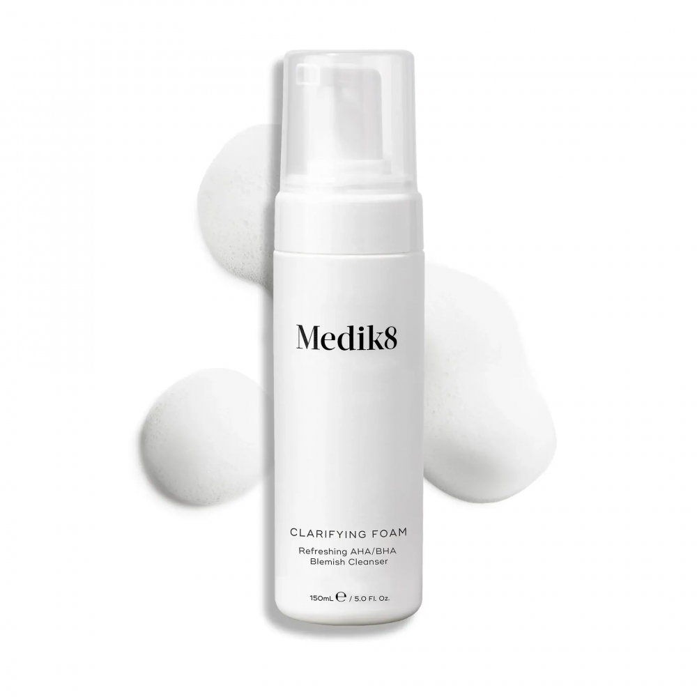 Очищающая пенка с AHA и BHA для проблемной кожи - Medik8 Clarifying Foam фото 2