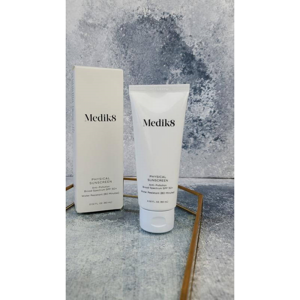Солнцезащитный крем - Medik8 Physical Sunscreen SPF 50 фото 5