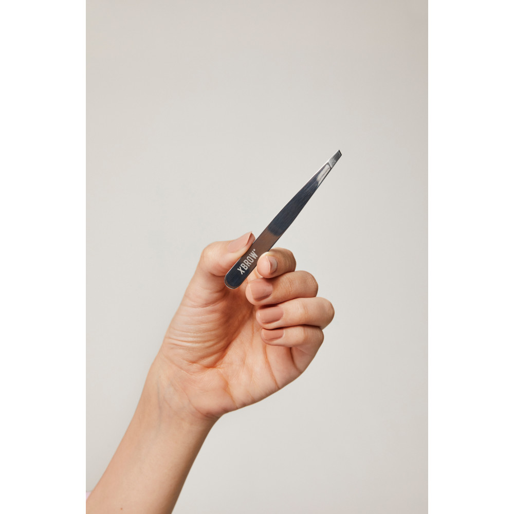 Пинцет для бровей - Xbrow Cult Classic Precision Tweezer фото 3