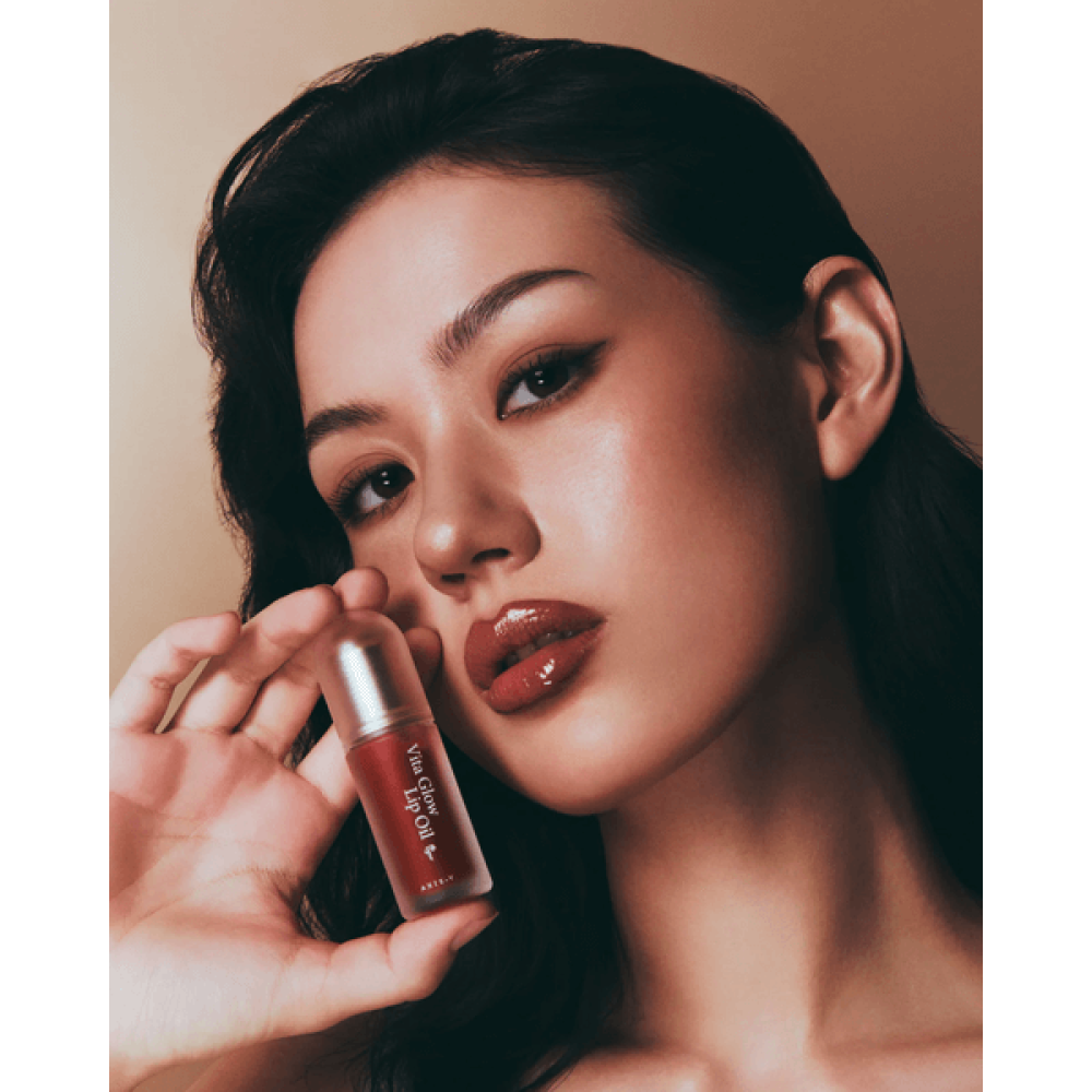 Глянцева олія-тінт для губ "Chilled Berry" - ​​Axis-Y Vita Glow Lip Oil Chilled Berry фото 3