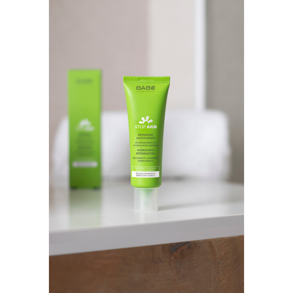 Восстанавливающий увлажняющий пост-акне крем - Babe Laboratorios Stop AKN Repairing Moisturiser фото 2