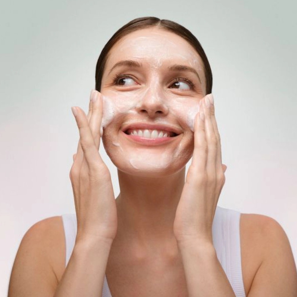 Увлажняющий мус-очиститель Про-колаген - Elemis Pro-Collagen Hydrating Cleansing Mousse фото 3