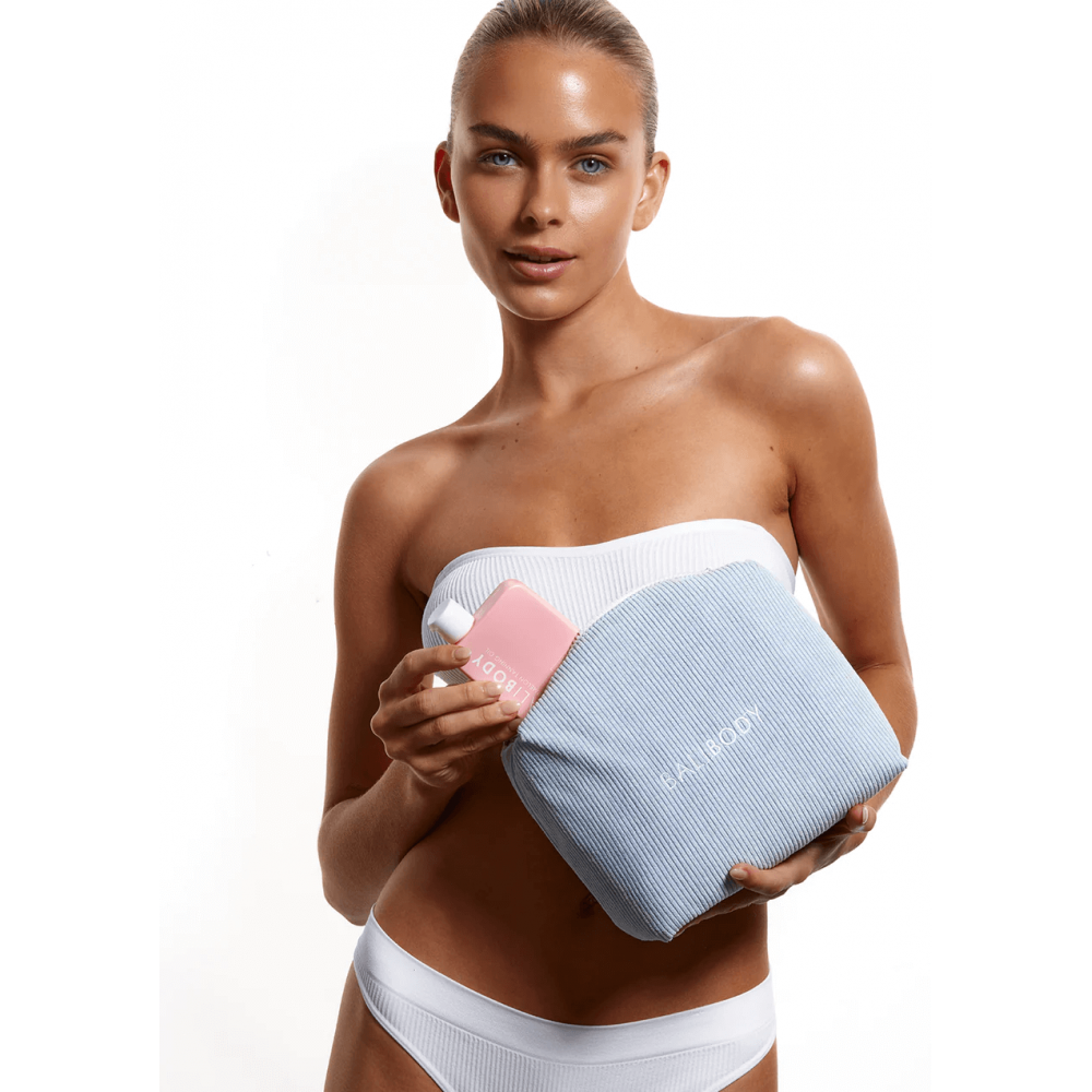 Косметичка небесно-голубого цвета - Bali Body SPF Cosmetic Bag фото 2