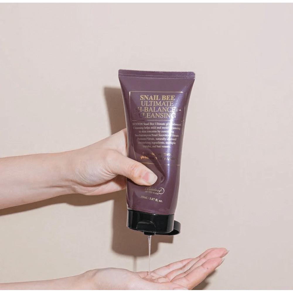 Пенка для умывания с муцином улитки - Benton Snail Bee Ultimate PH-Balanced Cleansing фото 4