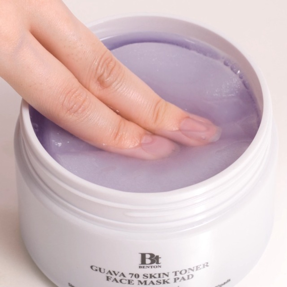 Успокаивающие тонер-пэды для лица - Benton Guava 70 Skin Toner Face Mask Pad фото 3