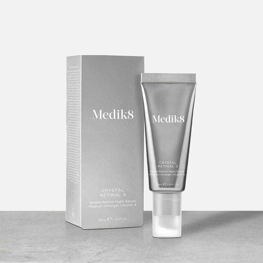 Чи можна поєднувати кислоти з ретинолом? Medik8 Crystal Retinal 3