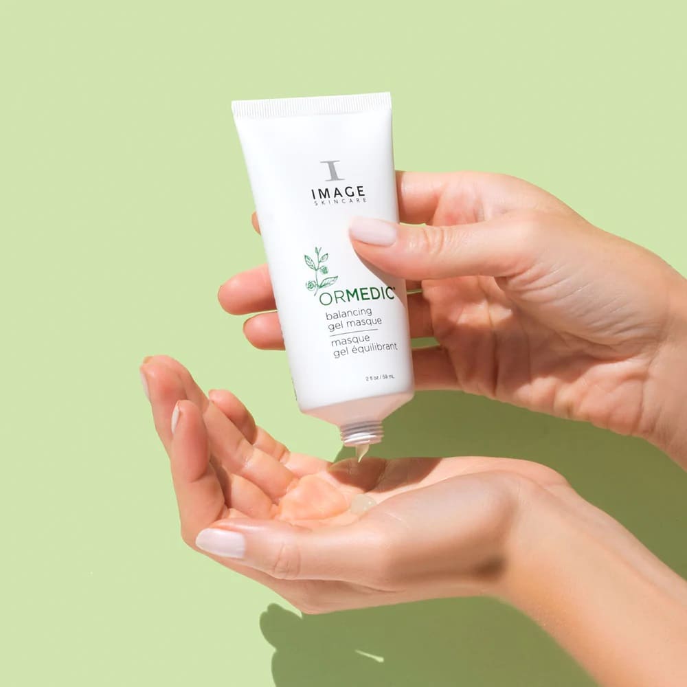 Найдієвіші маски для заспокоєння шкіри обличчя Image Skincare Ormedic Balancing Soothing Gel Masque