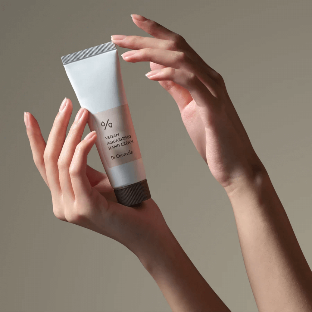 Увлажняющий крем для рук - Dr.Ceuracle Vegan Aquarizing Hand Cream фото 3