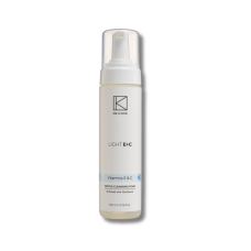 Нежная очищающая пенка витаминами E+C - Dr. Kadir Light E+C Gentle Cleansing Foam 