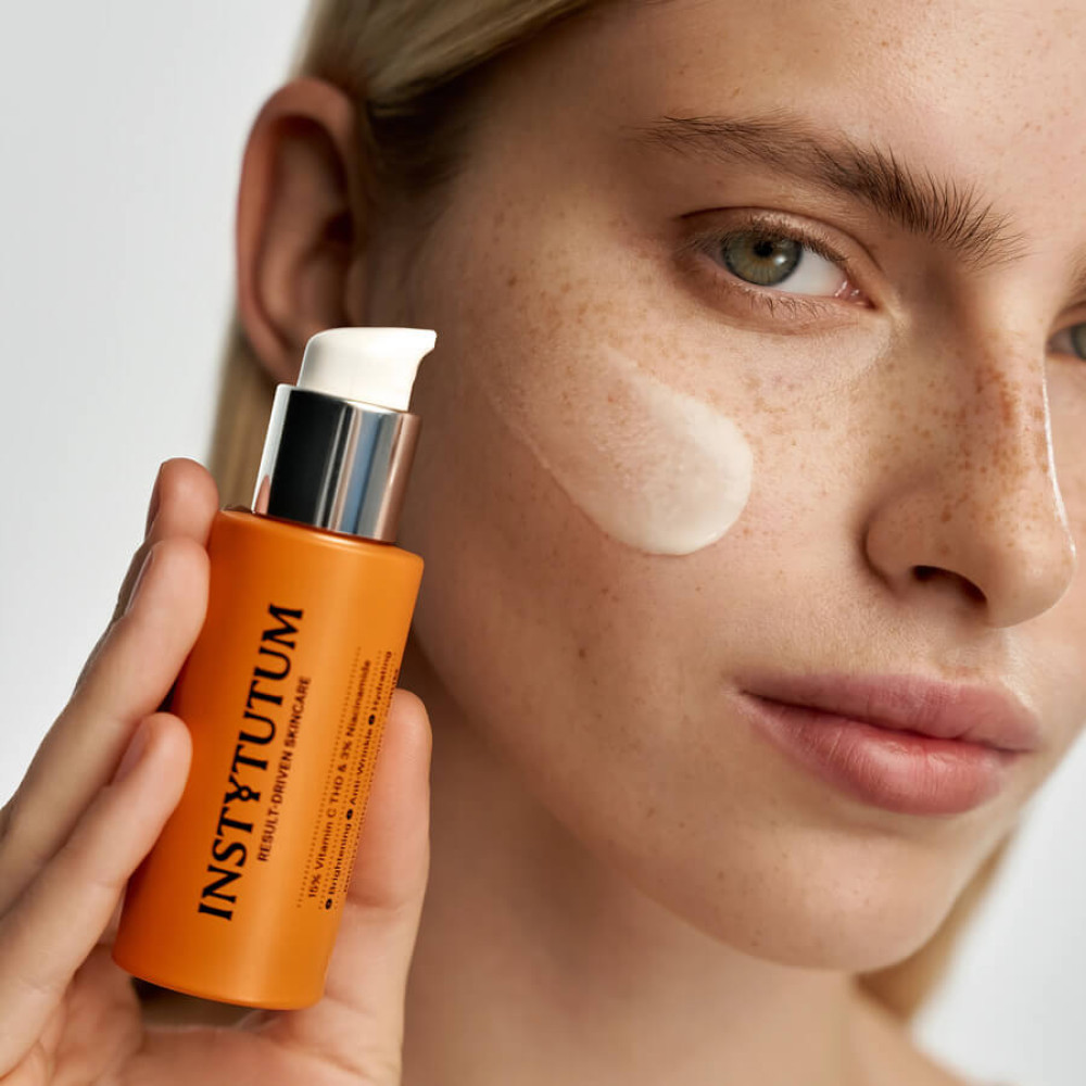 Суперконцентрований серум з вітаміном С - Instytutum Brightening Vitamin C Serum фото 3
