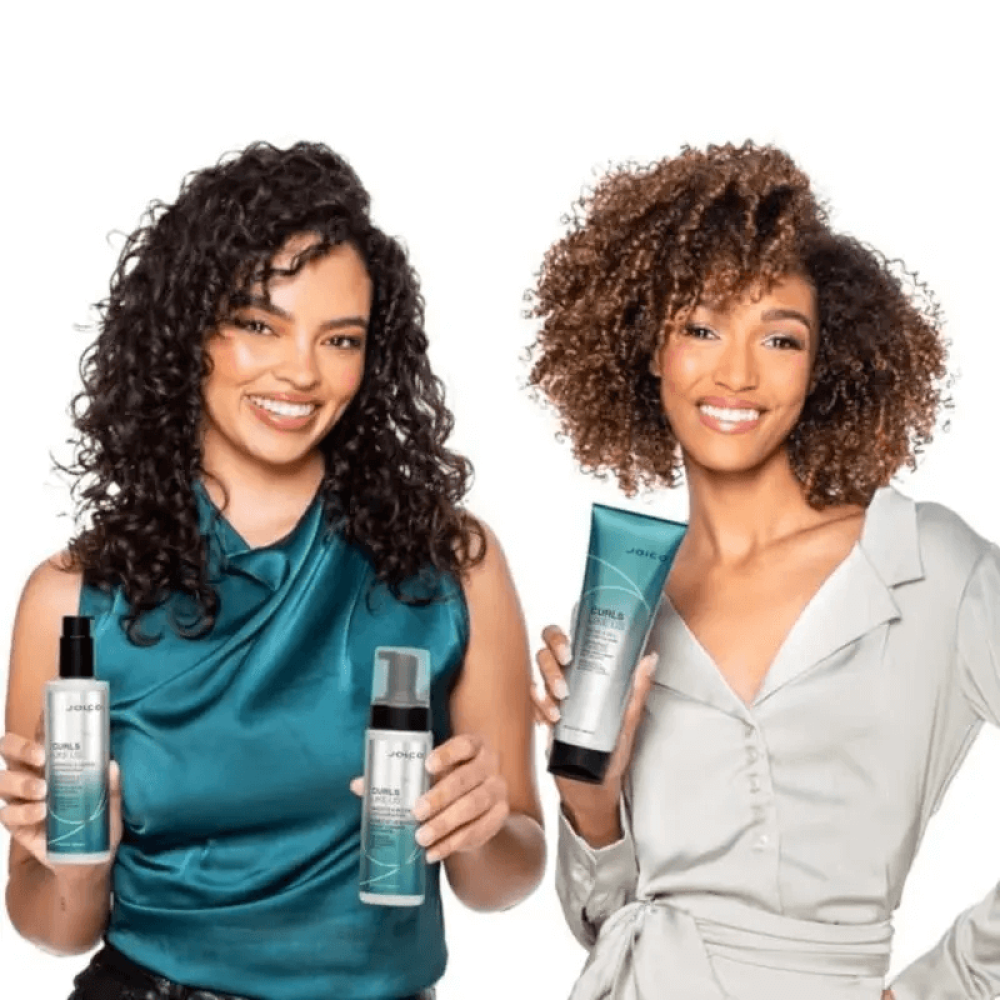 Увлажняющая пена для упругих локонов - Joico Curls Like Us Smooth & Bounce Curl Hydrating Foam  фото 4