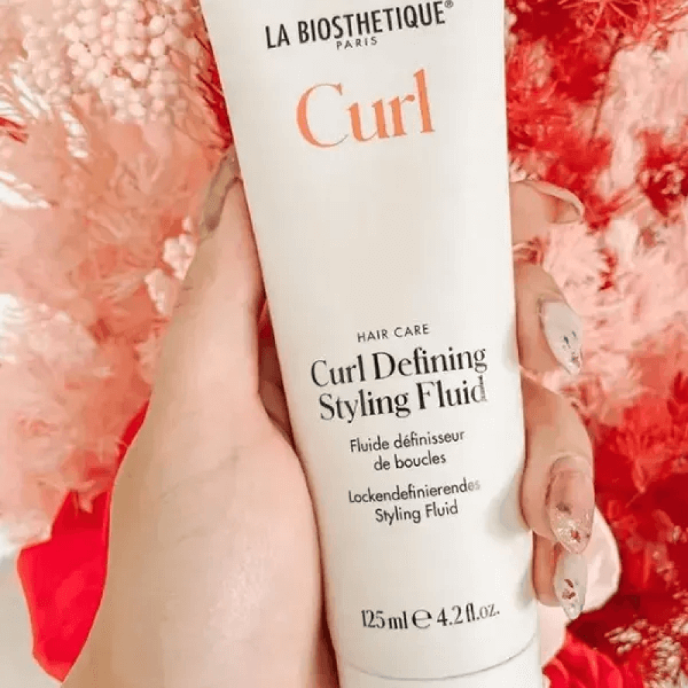Легкий флюид для увлажнения и укладки локонов - La Biosthetique Curl Defining Styling Fluid фото 2