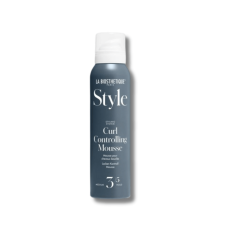 Мусс для волос с легкой степенью фиксации - La Biosthetique Style Curl Controlling Mousse 
