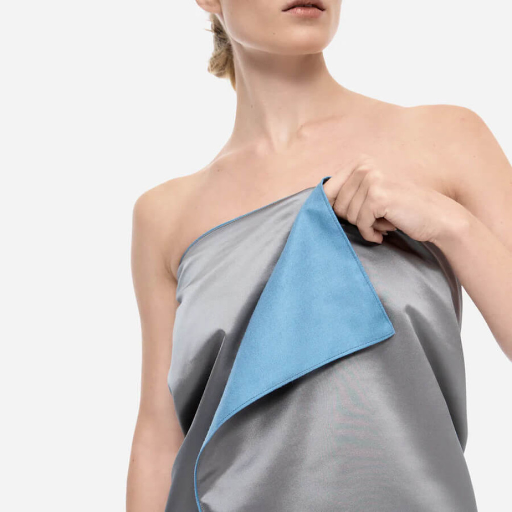 Полотенце для тела из шелка и микрофибры серое - MOLODO Silk & Microfibre Towel Stone Grey фото 2