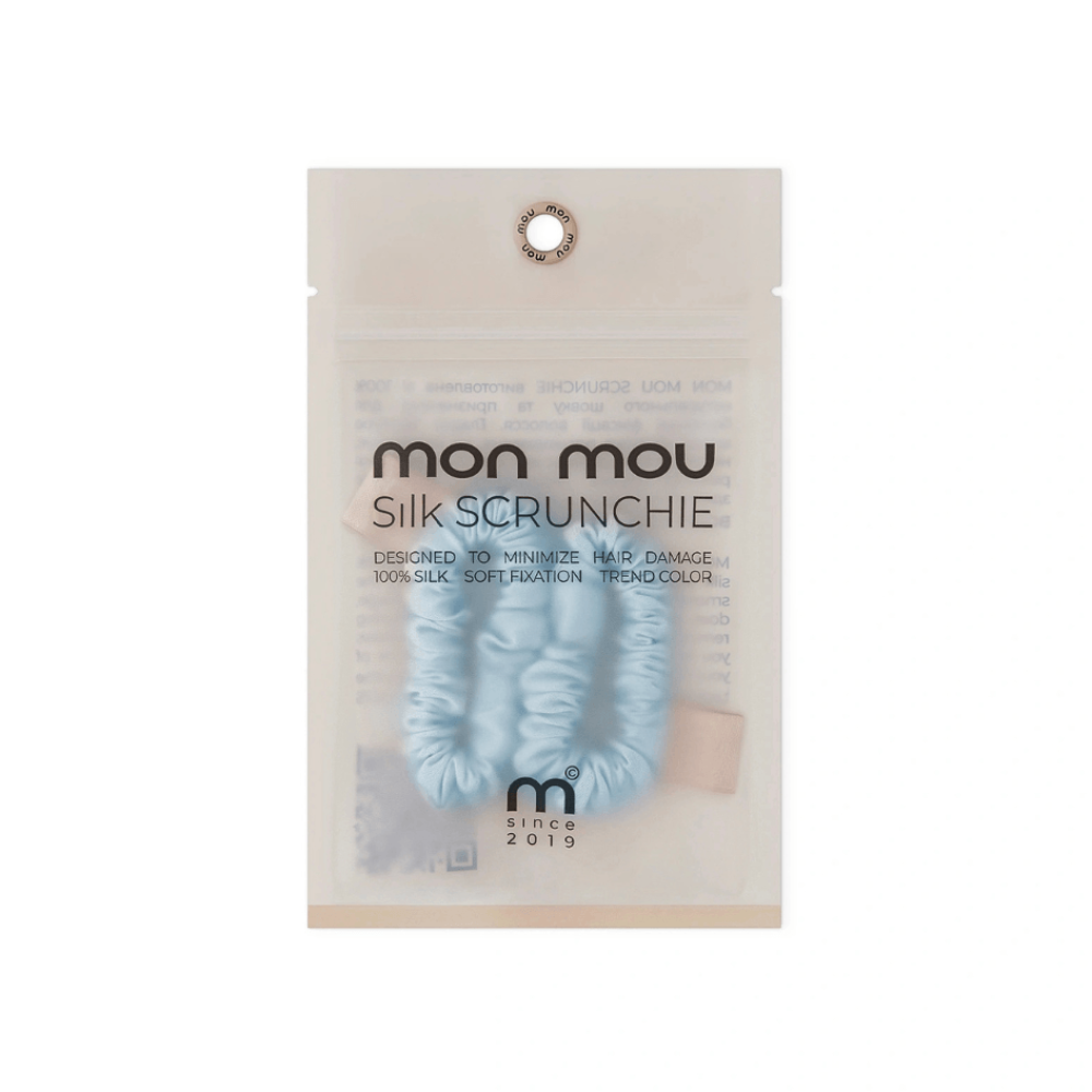 Набор из 2 тонких мини-резинок для волос в нежно-голубом цвете - MON MOU Silk Mini Slim Scrunchie Baby Blue Set фото 2