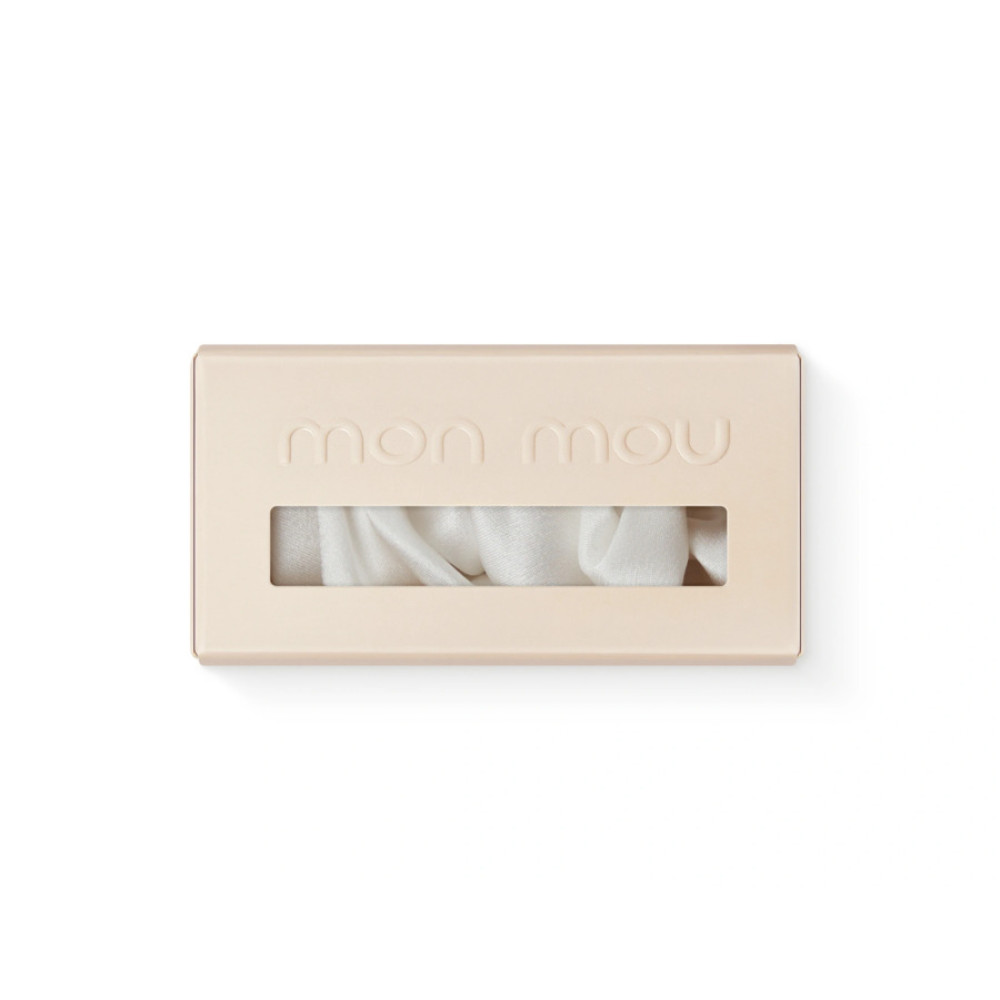 Об'ємна резинка для волосся біла - MON MOU Silk Large Scrunchie White фото 2