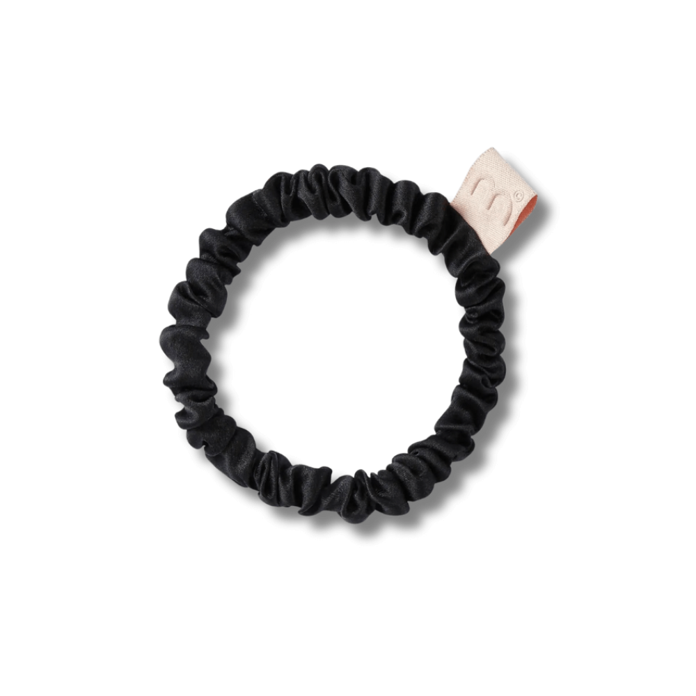 Тонкая резинка для волос черная - MON MOU Silk Slim Scrunchie Black фото
