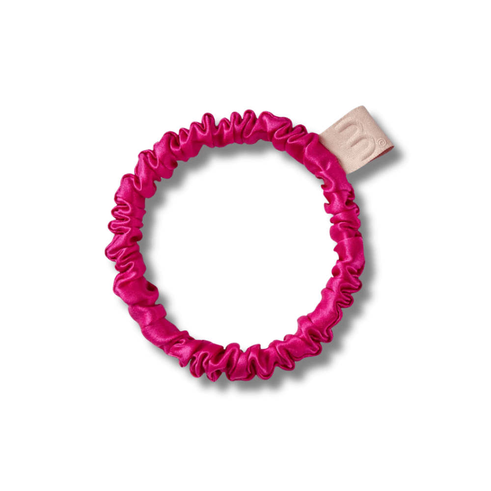 Тонка резинка для волосся ягідна - MON MOU Silk Slim Scrunchie Berry фото
