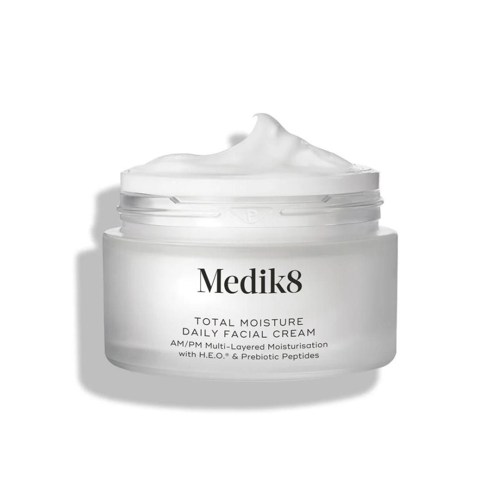 Дневной увлажняющий крем для лица - Medik8 Total Moisture Daily Facial Cream фото 3