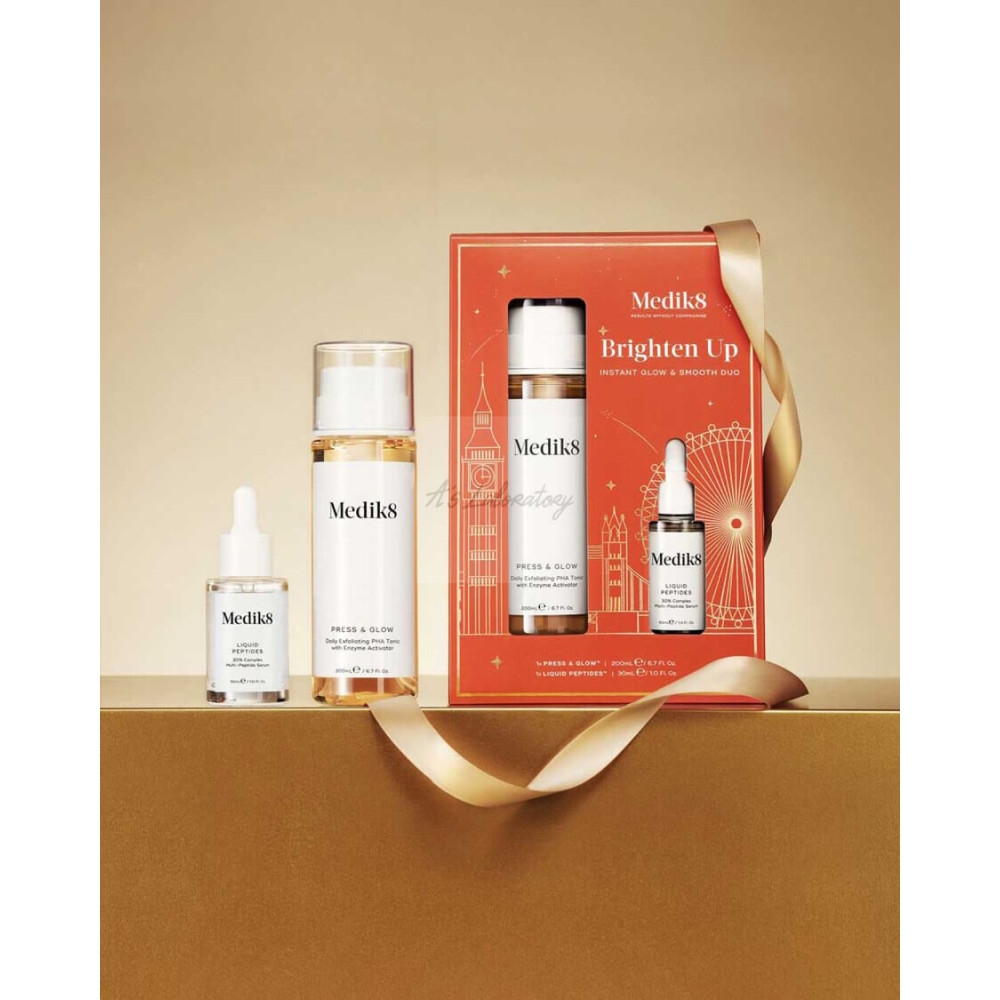 Лимитированный новогодний набор - Medik8 Brighten Up Instant Glow and Smooth Duo Kit фото 2