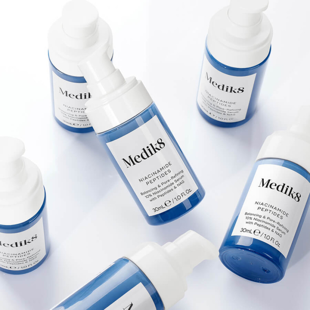 Пептидна сироватка з 10% ніацинаміду - Medik8 Niacinamide Peptides Serum фото 2