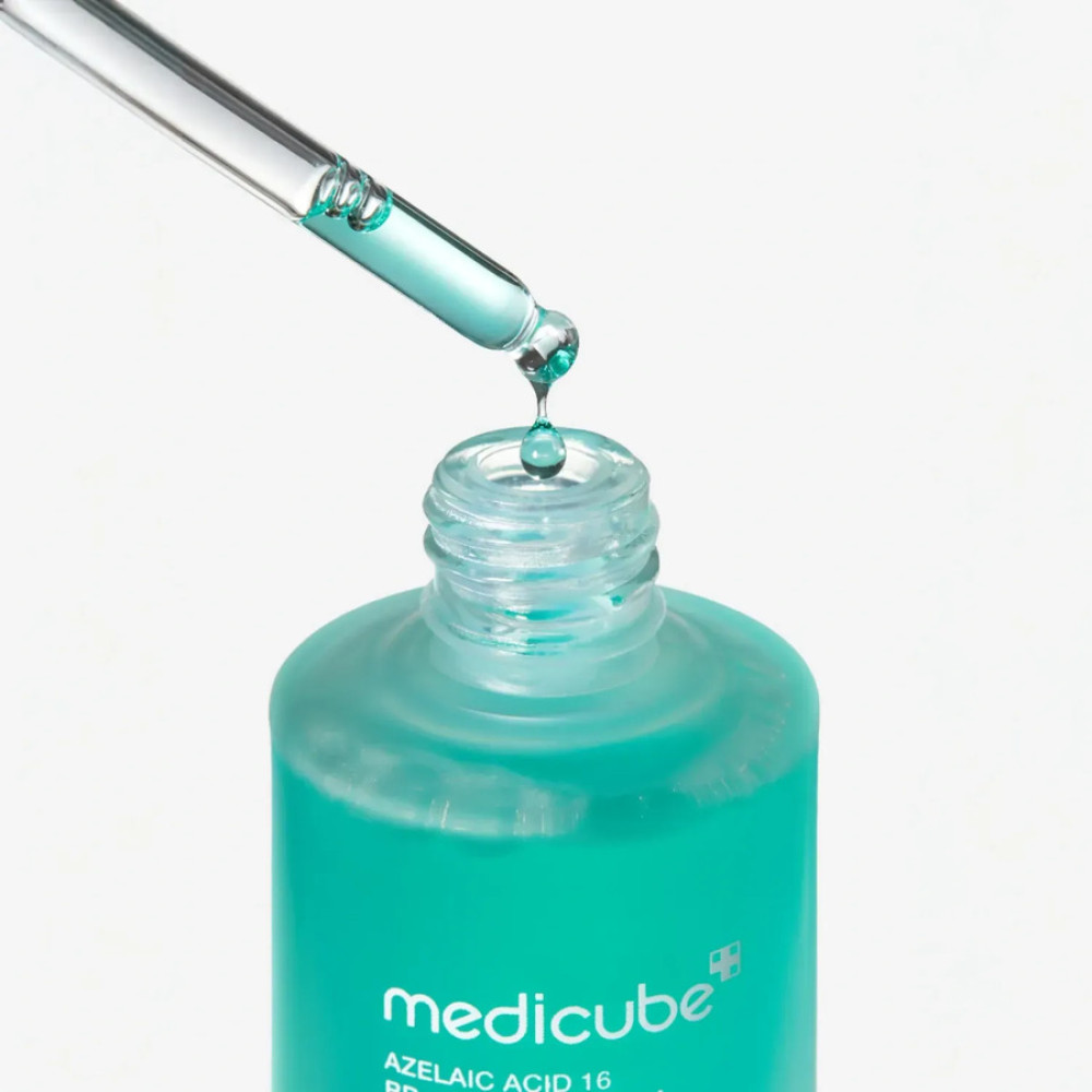 Успокаивающая сыворотка с азелаиновой кислотой 16% - Medicube Azelaic Acid 16 BB Calming Serum фото 2