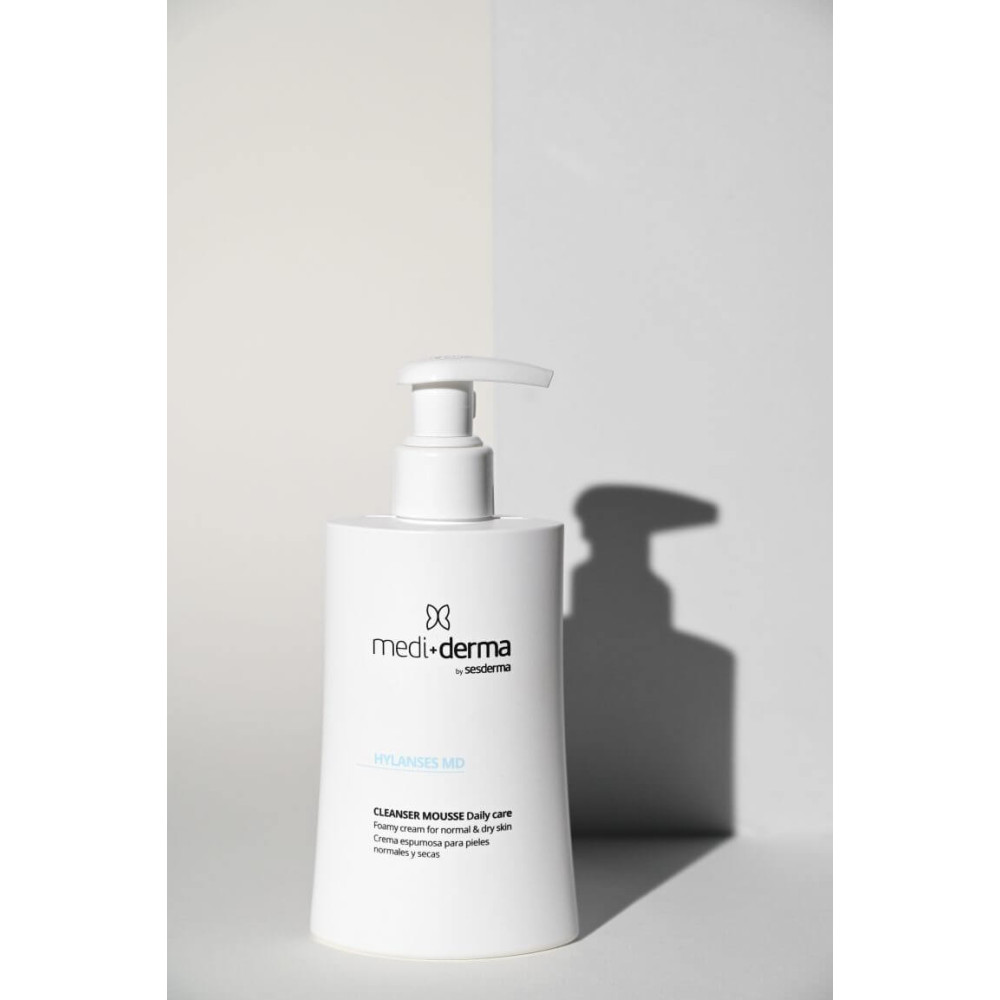 Очищающий крем для умывания - Mediderma Soap-free Foamy Cream Hylanses MD фото 2