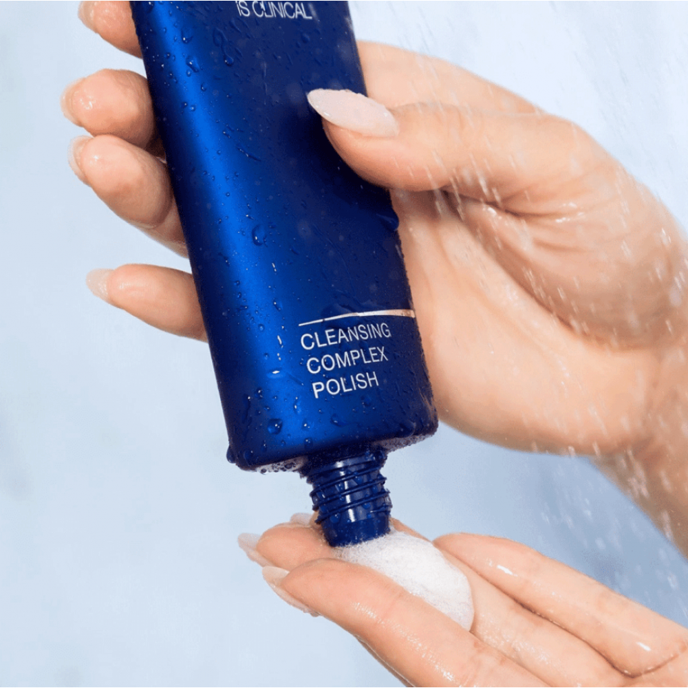 Гель-скраб для очищения кожи - iS Clinical Cleansing Complex Polish фото 3