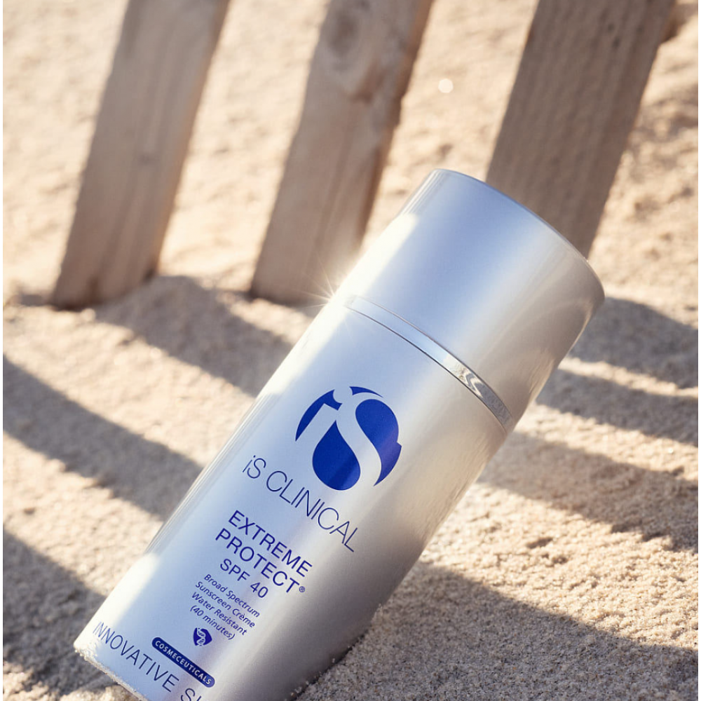 Крем сонцезахисний з тоном - iS Clinical Extreme Protect SPF 40 Perfec Tint фото 4