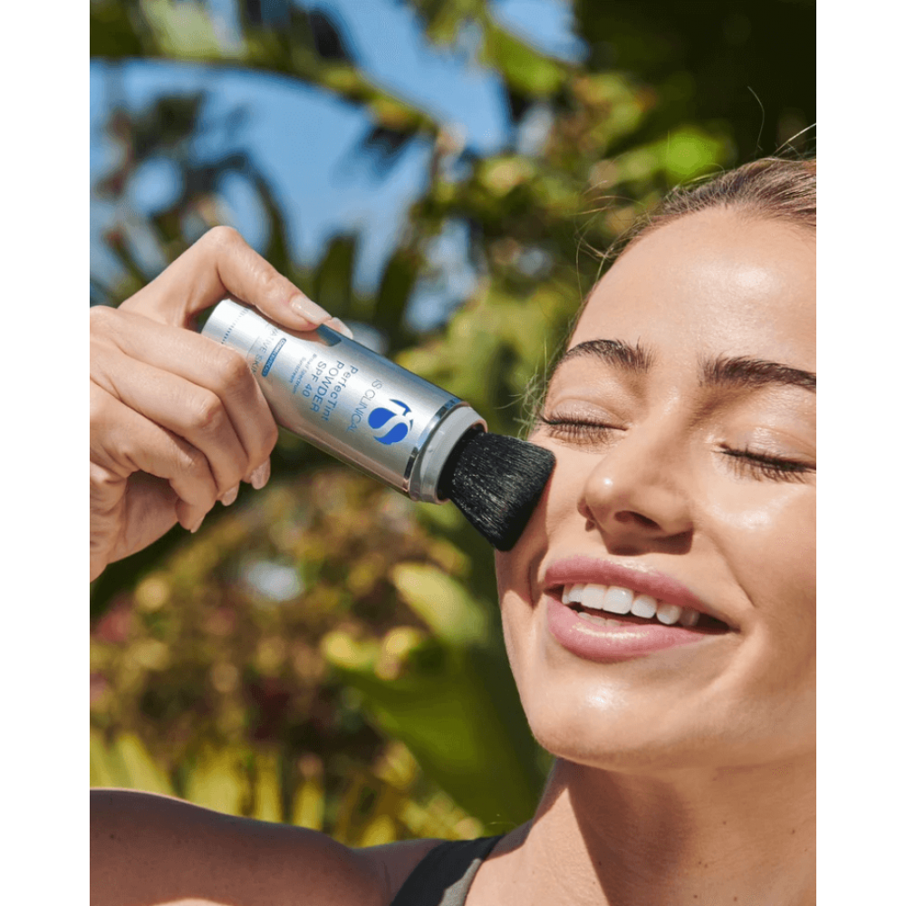 Солнцезащитная пудра SPF 40 - iS Clinical PerfecTint Powder SPF 40 фото 5