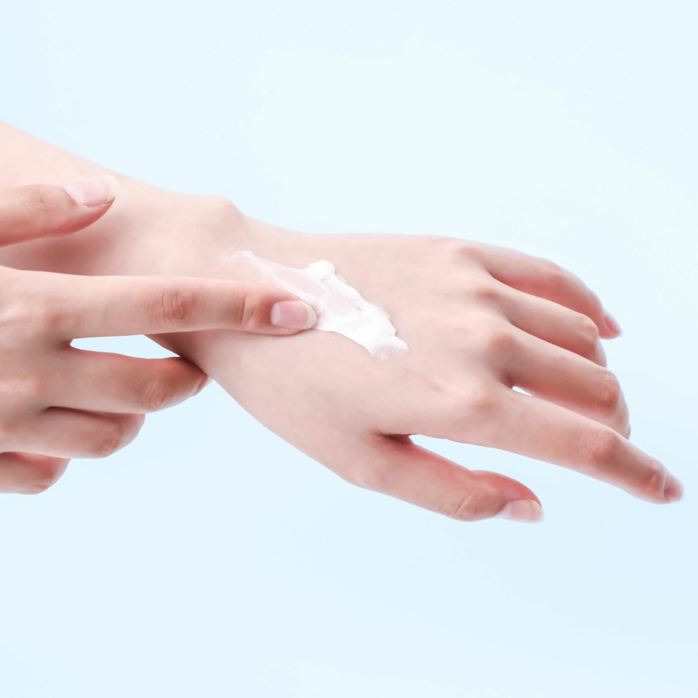 Крем для рук с березовым соком - Round Lab Birch Juice Hand Cream фото 3