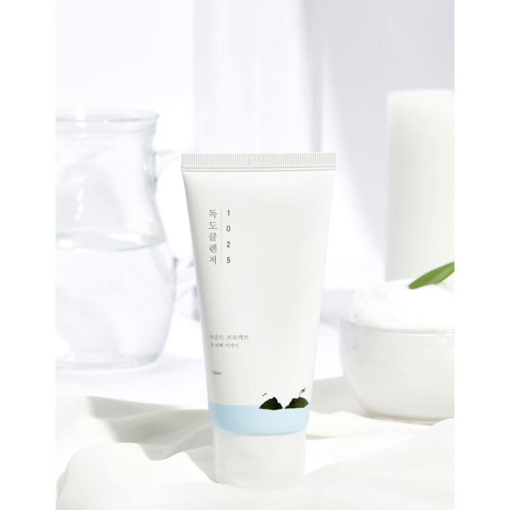 Мягкая пенка для очищения кожи - Round Lab 1025 Dokdo Cleanser фото 3