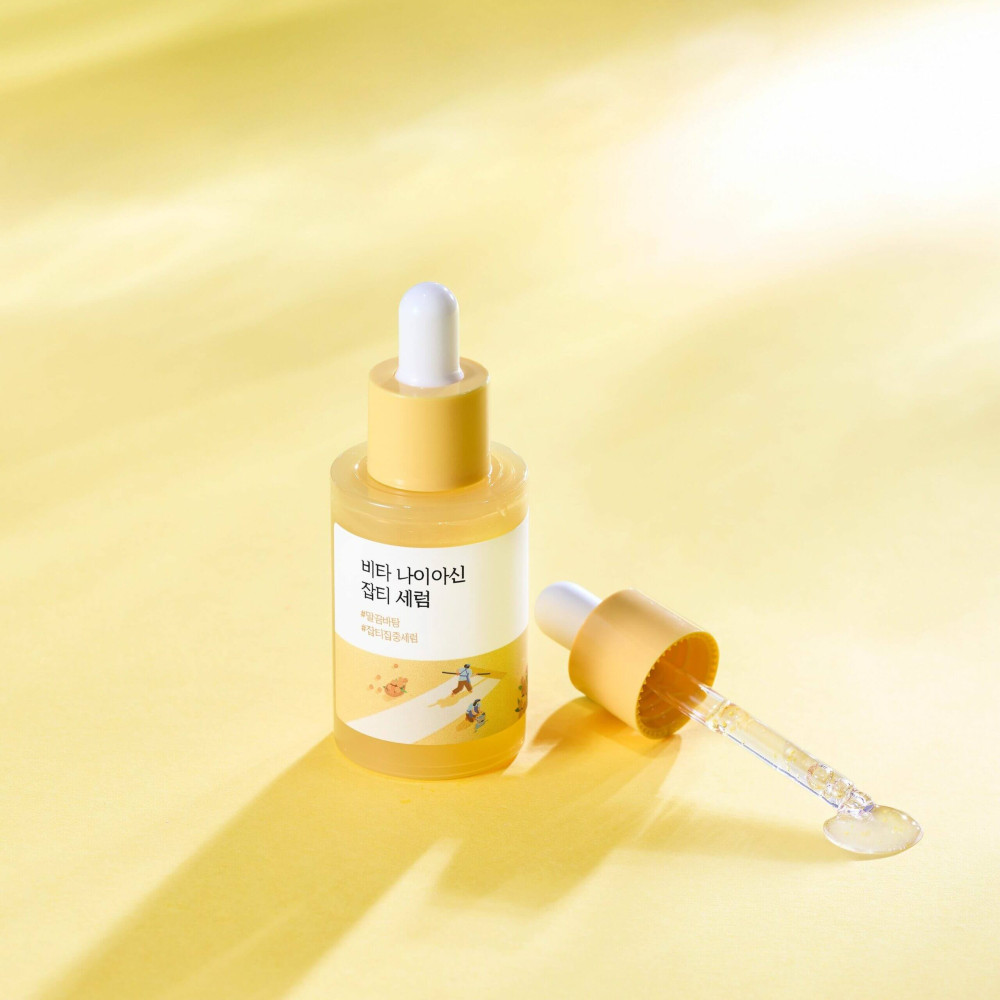 Освітлююча сироватка з вітаміном С та ніацинамідом - Round Lab Vita Niacinamide Dark Spot Serum фото 2