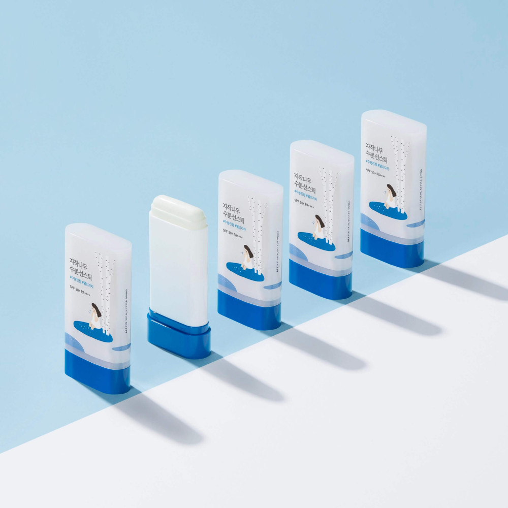 Солнцезащитный стик с березовым соком - Round Lab Birch Juice Moisturizing Sun Stick SPF 50+ PA++++ фото 3