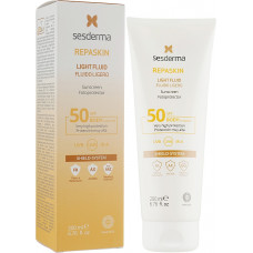 Легкий солнцезащитный флюид для тела - SesDerma Laboratories Repaskin Light Body Fluid SPF 50 