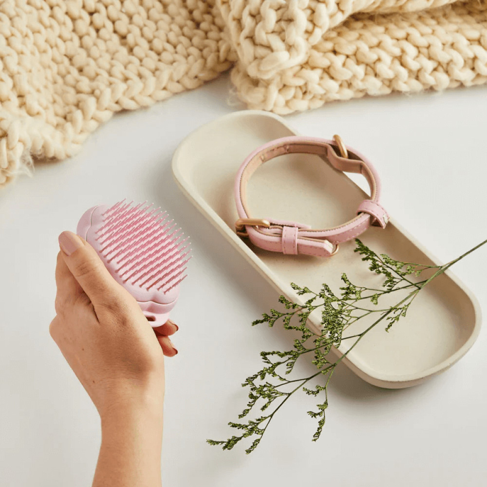Щетка для вычесывания кота - Tangle Teezer Pet Teezer Cat Brush Millenial Pink фото 2