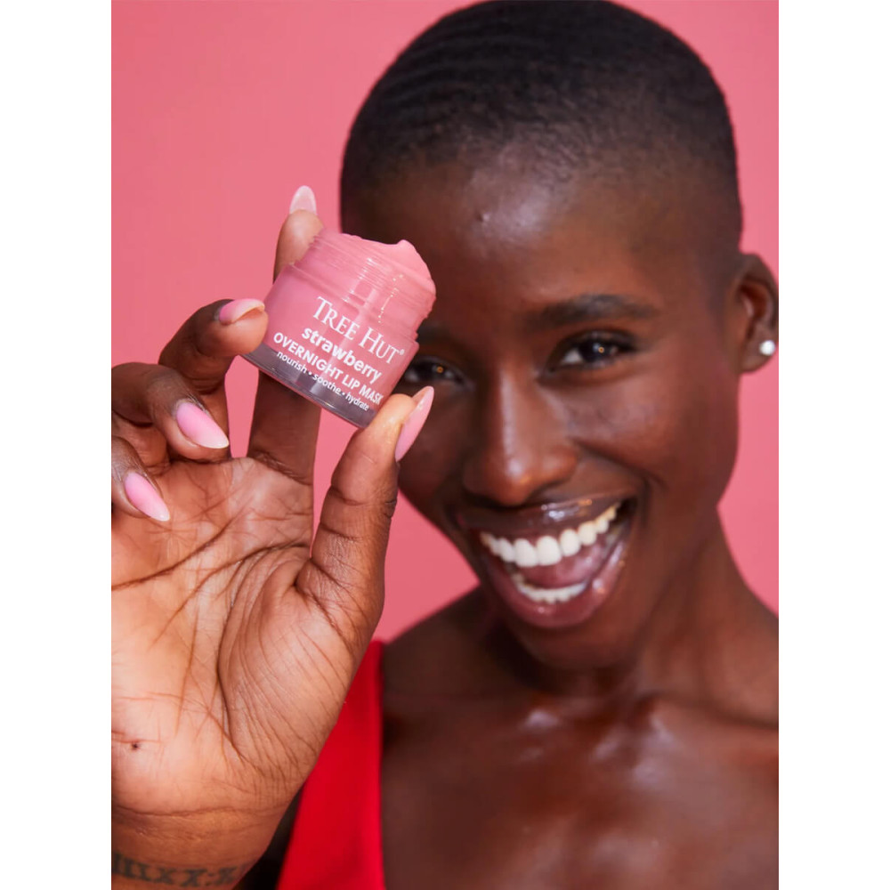 Нічна маска для губ - Tree Hut Strawberry Overnight Lip Mask фото 4