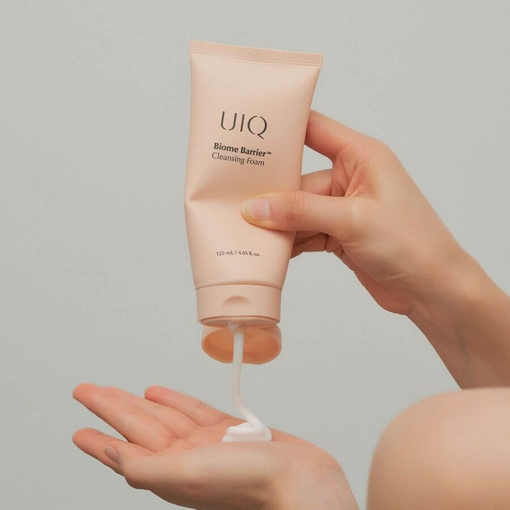Пінка для умивання - UIQ Biome Barrier Cleansing Foam фото 3