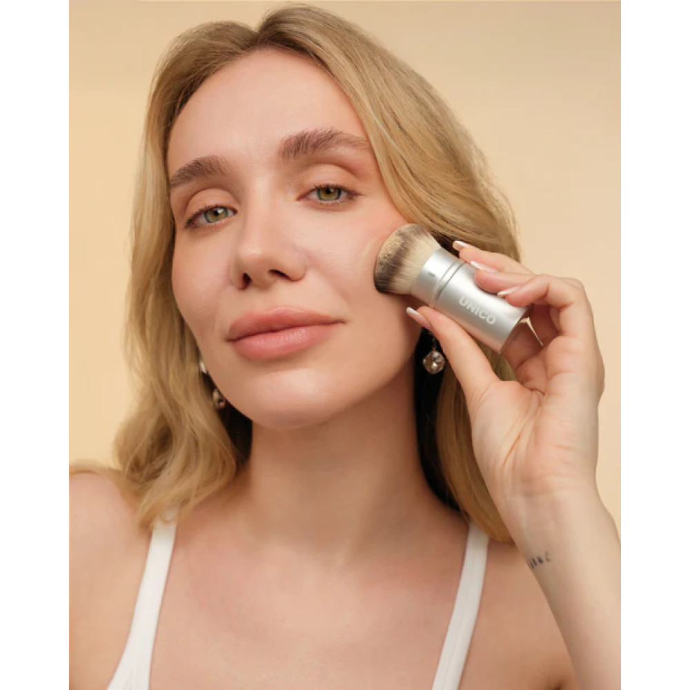 Бежевая финишная пудра для лица - UNICO Setting & Finishing Powder Eclair фото 2