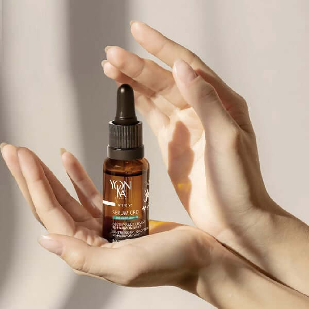 Нічна омолоджуюча антистрес сироватка - Yon-Ka Intenive Serum фото 4