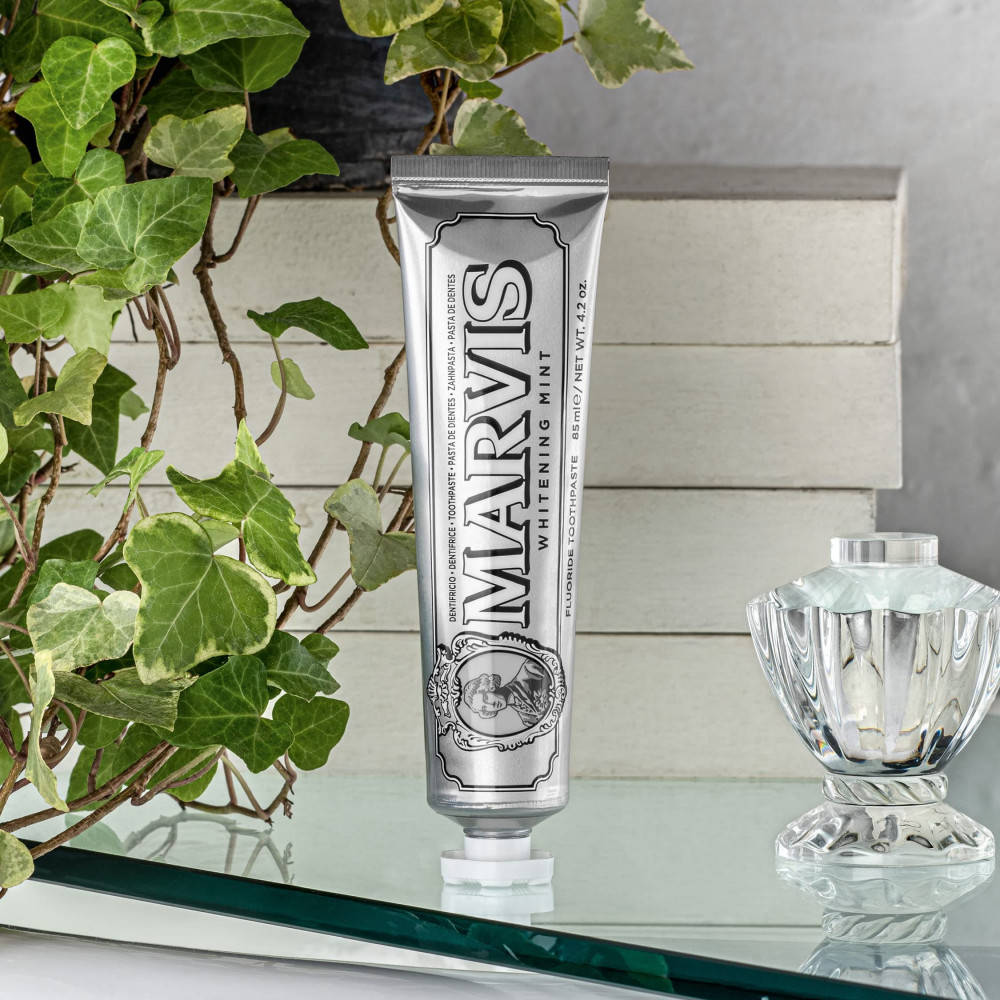 Зубная паста отбеливающая - Marvis Whitening Mint Toothpaste фото 3