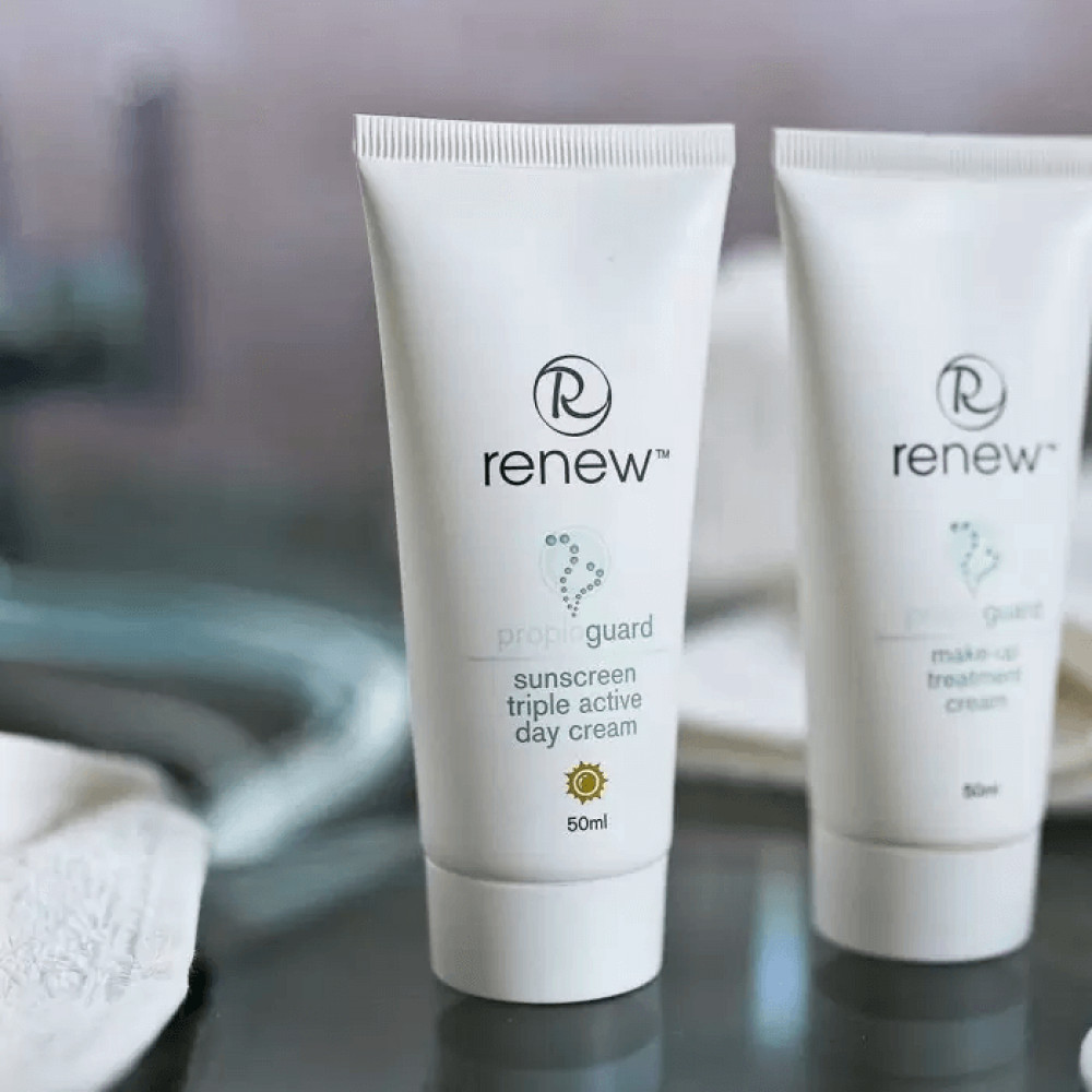 Денний зволожуючий крем потрійної дії для проблемної шкіри - Renew Propioguard Triple Active Day Cream фото 2
