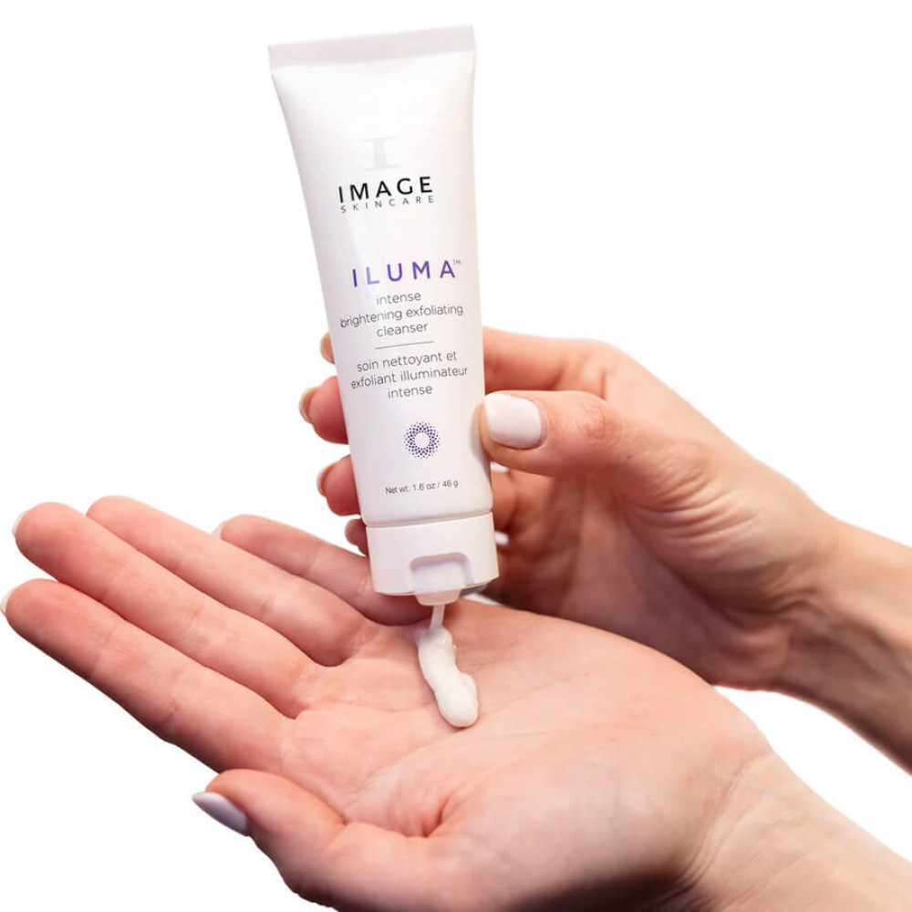 Интенсивное осветляющее отшелушивающее средство - Image Skincare Iluma Intense Brightening Exfoliating Cleanser фото 4