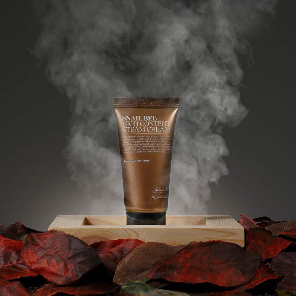 Крем с муцином улитки и пчелиным ядом - Benton Snail Bee High Content Steam Cream фото 5