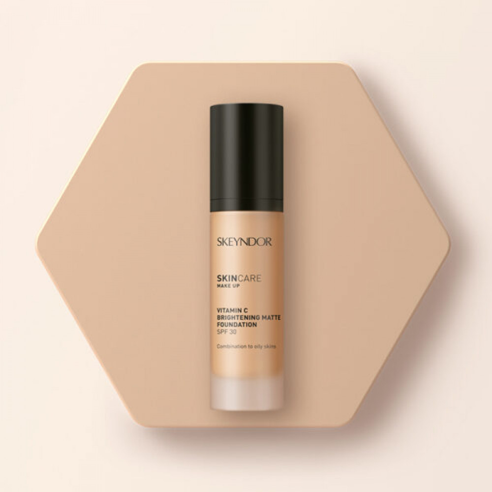 Матирующая основа для макияжа с витамином С SPF30 - Skeyndor Vitamin C Brightening Matte Foundation фото 2