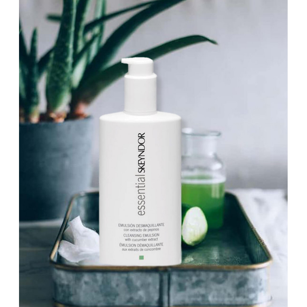 Очищувальна емульсія з екстрактом огірка - Skeyndor Essential Line Cleansing Emulsion with Cucumber Extract фото 3