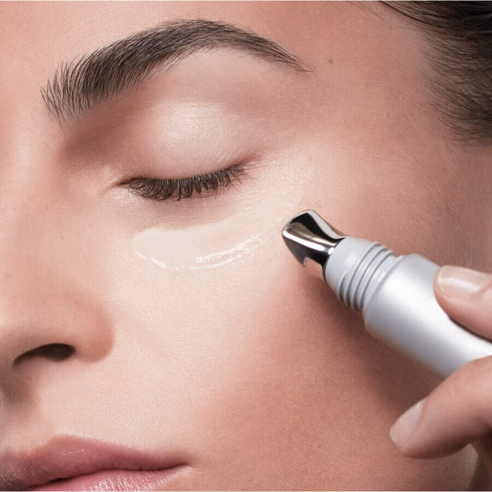 Розгладжуючий догляд навколо очей - Institut Esthederm Lift & Repair Eye Contour Smoothing Care фото 5
