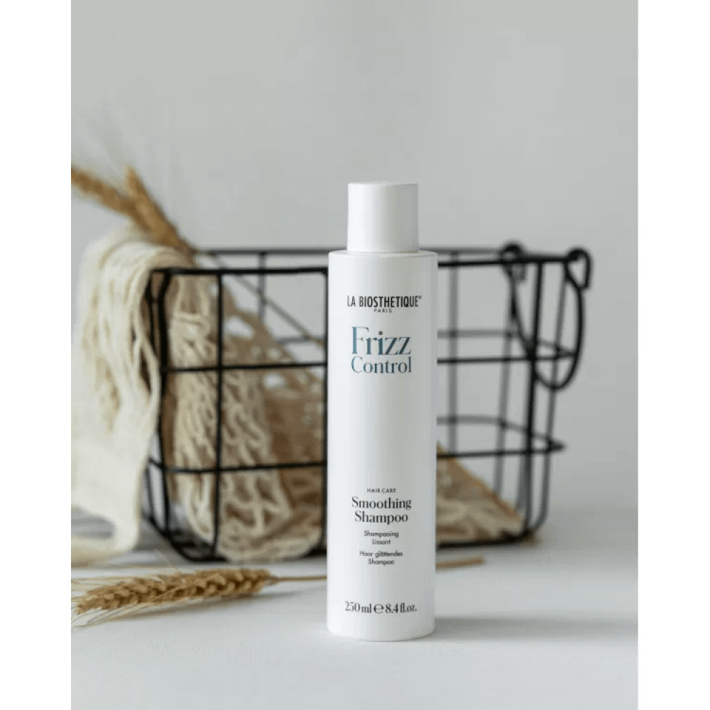 Разглаживающий шампунь для непослушных волос - La Biosthetique Frizz Control Smoothing Shampoo фото 4