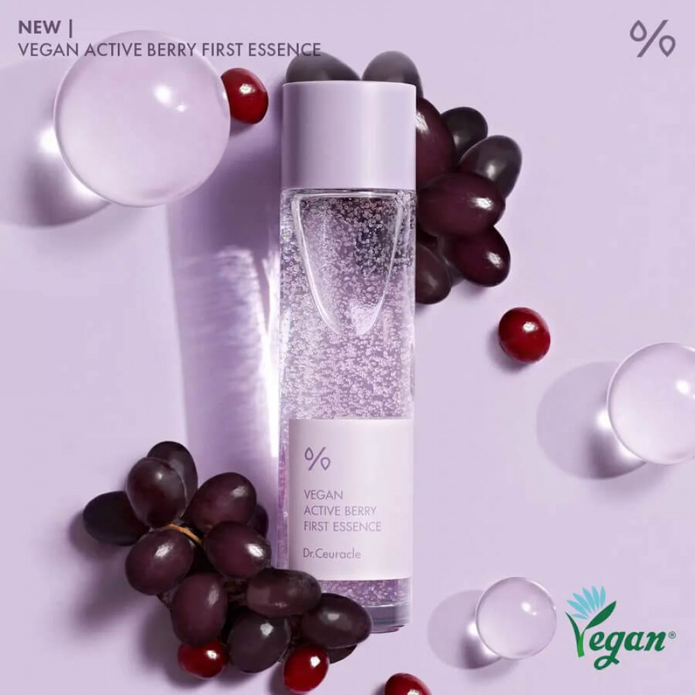 Стартова есенція з ресвератролом та екстрактом журавлини - Dr.Ceuracle Vegan Active Berry First Essence фото 3